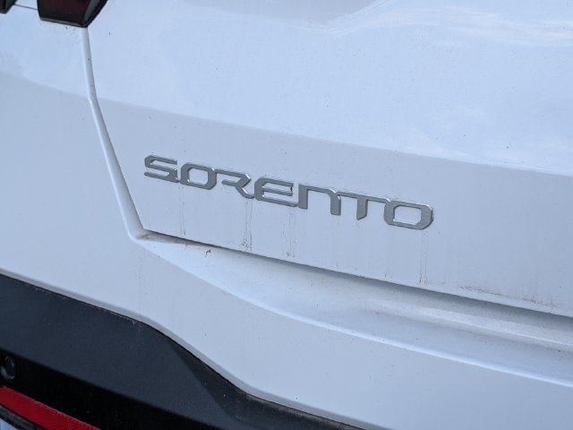 New 2026 Kia Sorento S FWD image 13