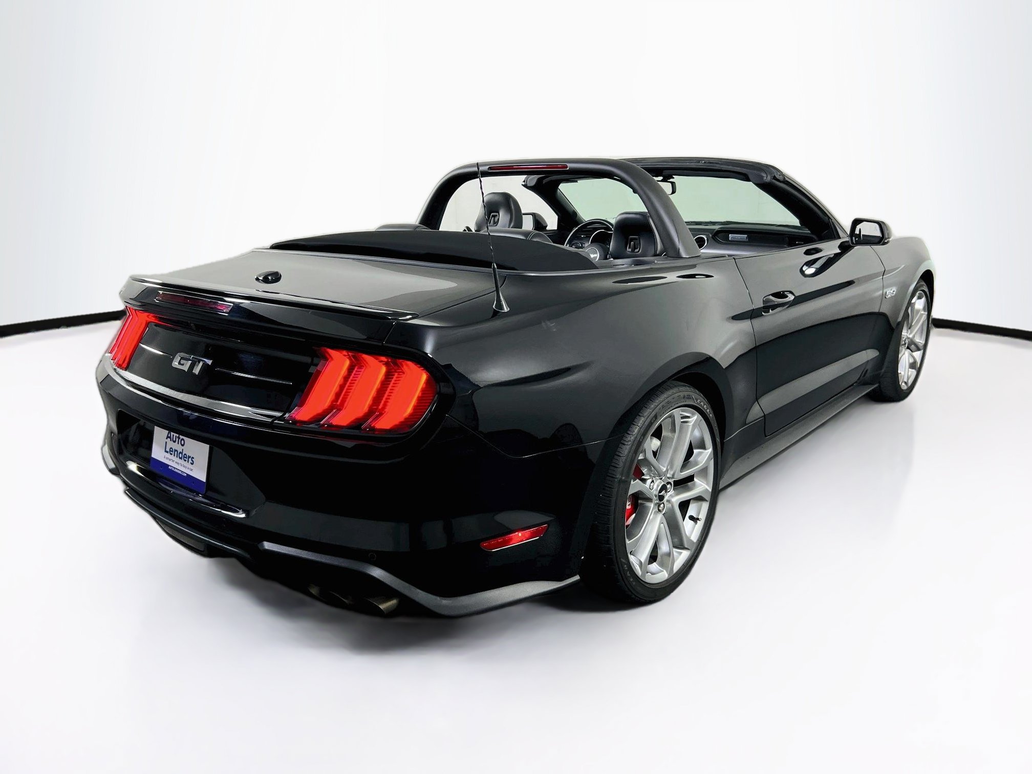 Used 2019 Ford Mustang GT Premium w/ Equipment Group 401A RWD image 5