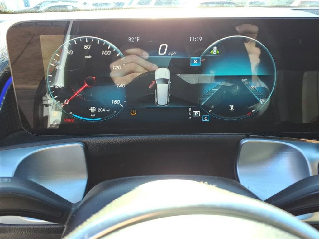 Used 2022 Mercedes-Benz GLB 250 GLB 250 image 26