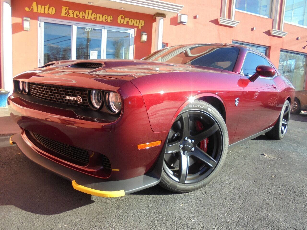 Used 2020 Dodge Challenger SRT Hellcat image 2