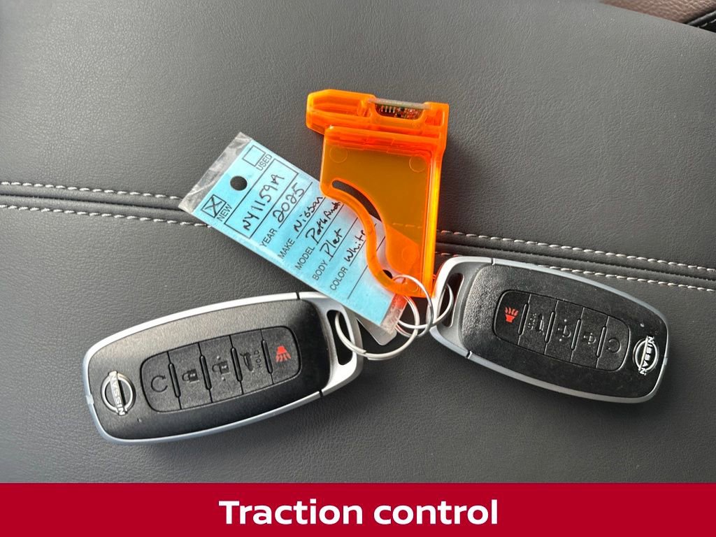 New 2025 Nissan Pathfinder Platinum w/ Cargo Package image 21