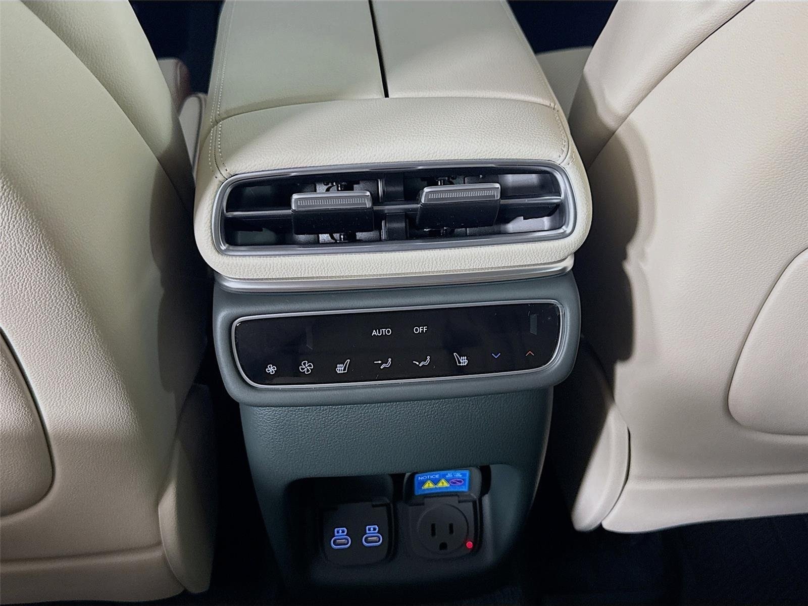 New 2027 Genesis GV80 2.5T Prestige AWD/4WD image 27