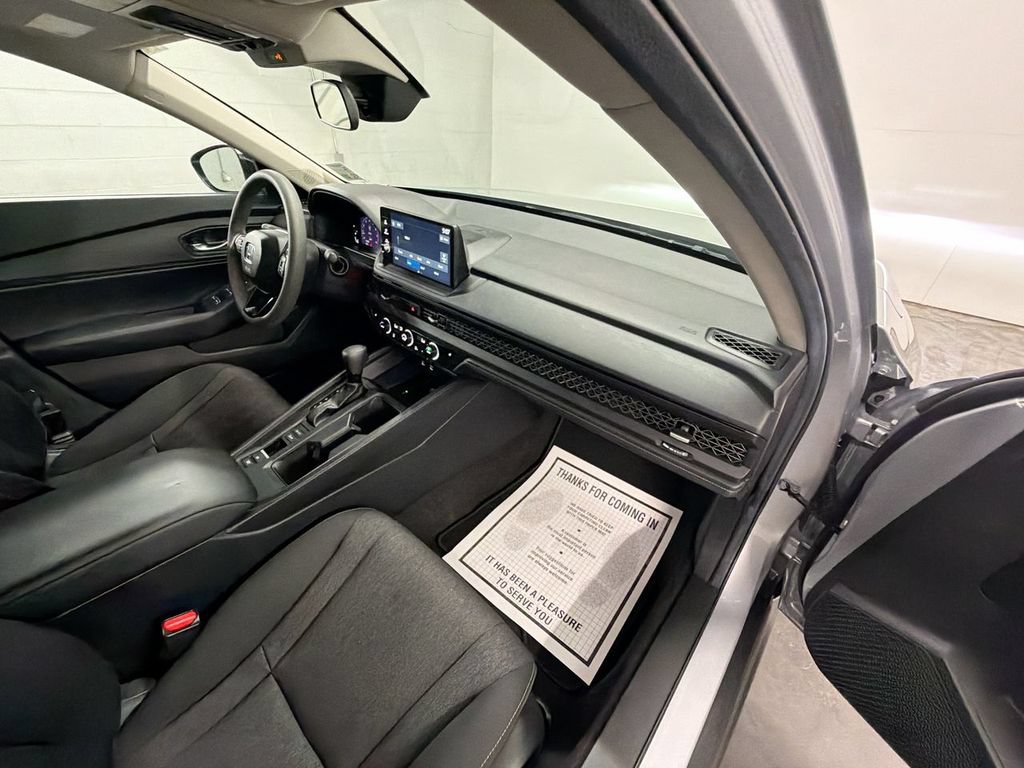 Certified 2026 Honda Accord SE image 28