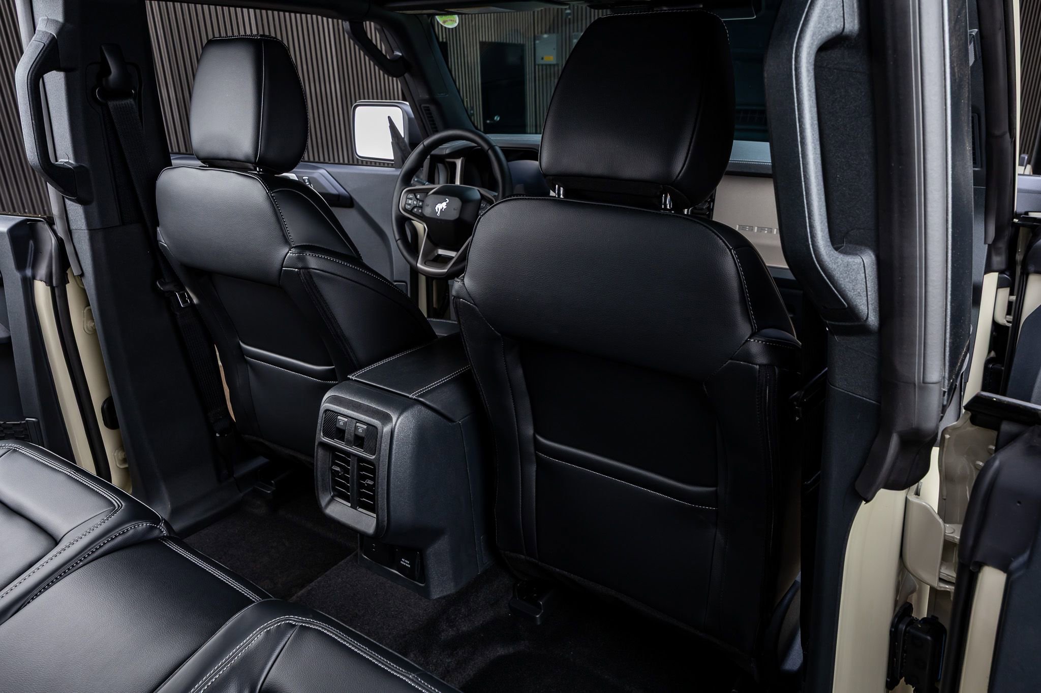 Used 2026 Ford Bronco Outer Banks AWD/4WD image 30