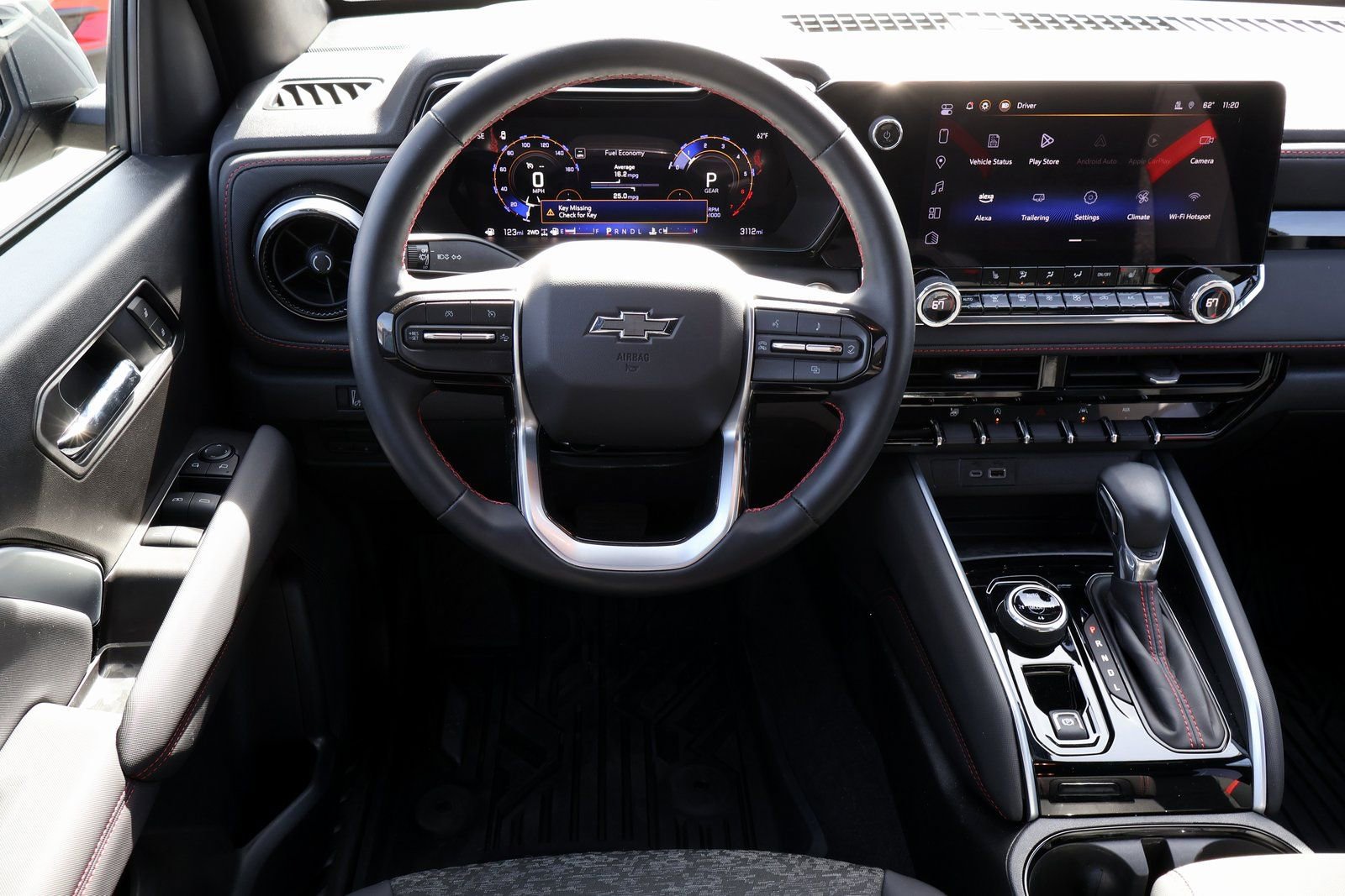 Used 2025 Chevrolet Colorado Z71 image 19