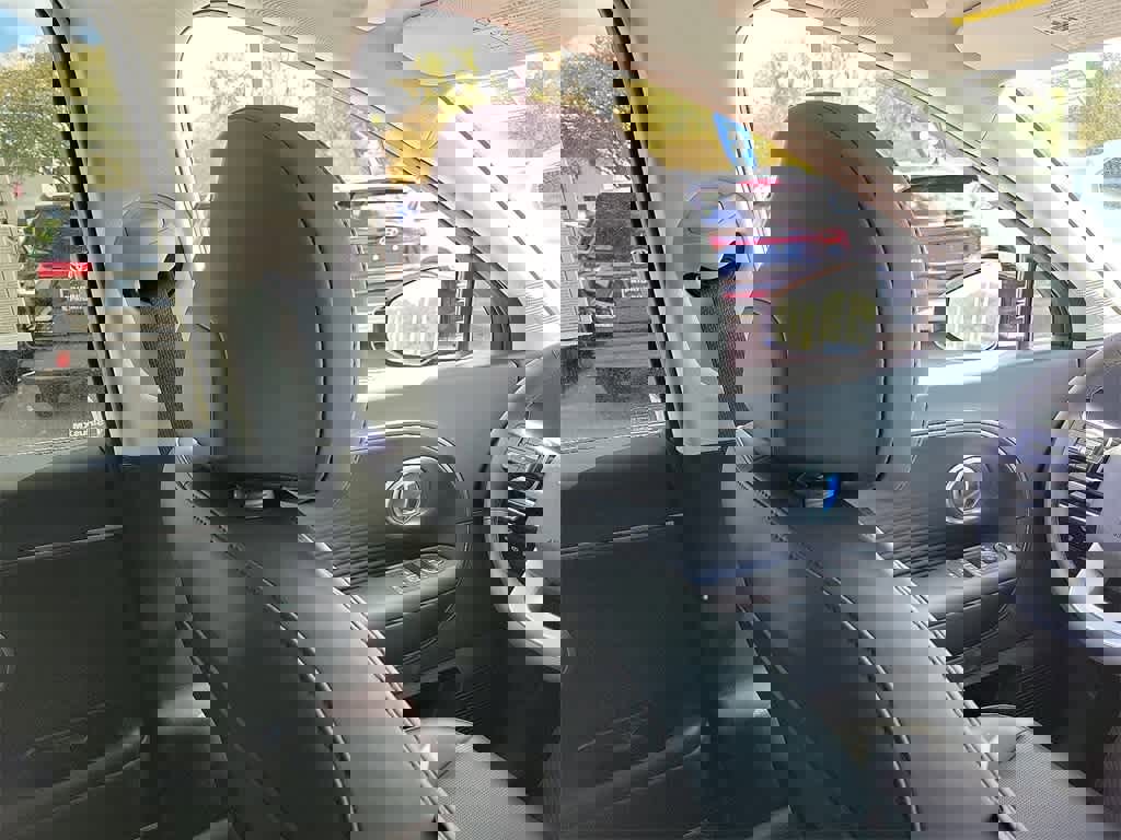 New 2026 Hyundai Ioniq 9 SEL image 9
