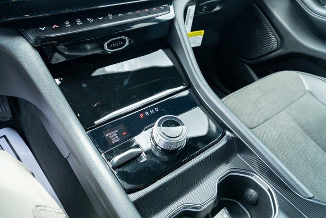New 2026 Jeep Grand Cherokee Altitude AWD/4WD image 19