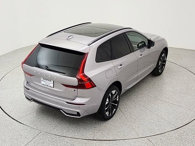 New 2026 Volvo XC60 B5 Plus w/ Protection Package Premier image 33
