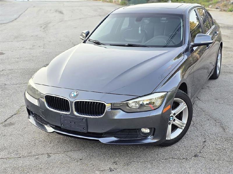 Used 2015 BMW 328d xDrive Sedan AWD/4WD image 2