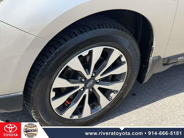 Used 2017 Subaru Outback 3.6R Limited AWD/4WD image 10