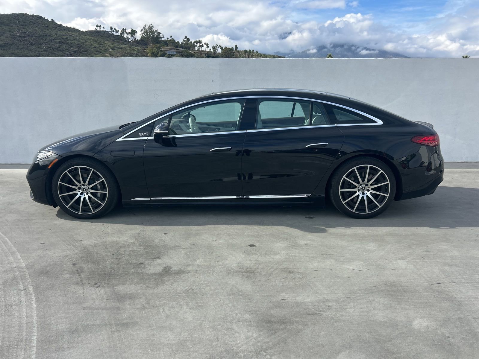 Used 2023 Mercedes-Benz EQS 450+ 450 image 8