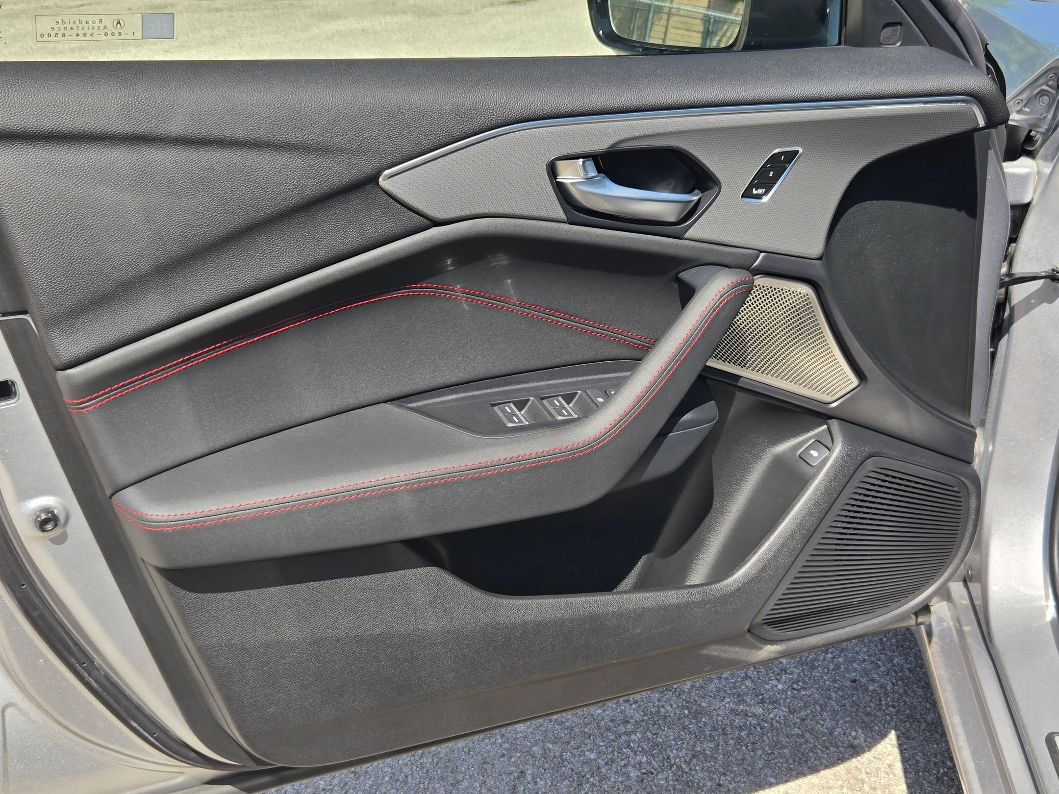 Used 2025 Acura TLX SH-AWD w/ A-SPEC Pkg image 7