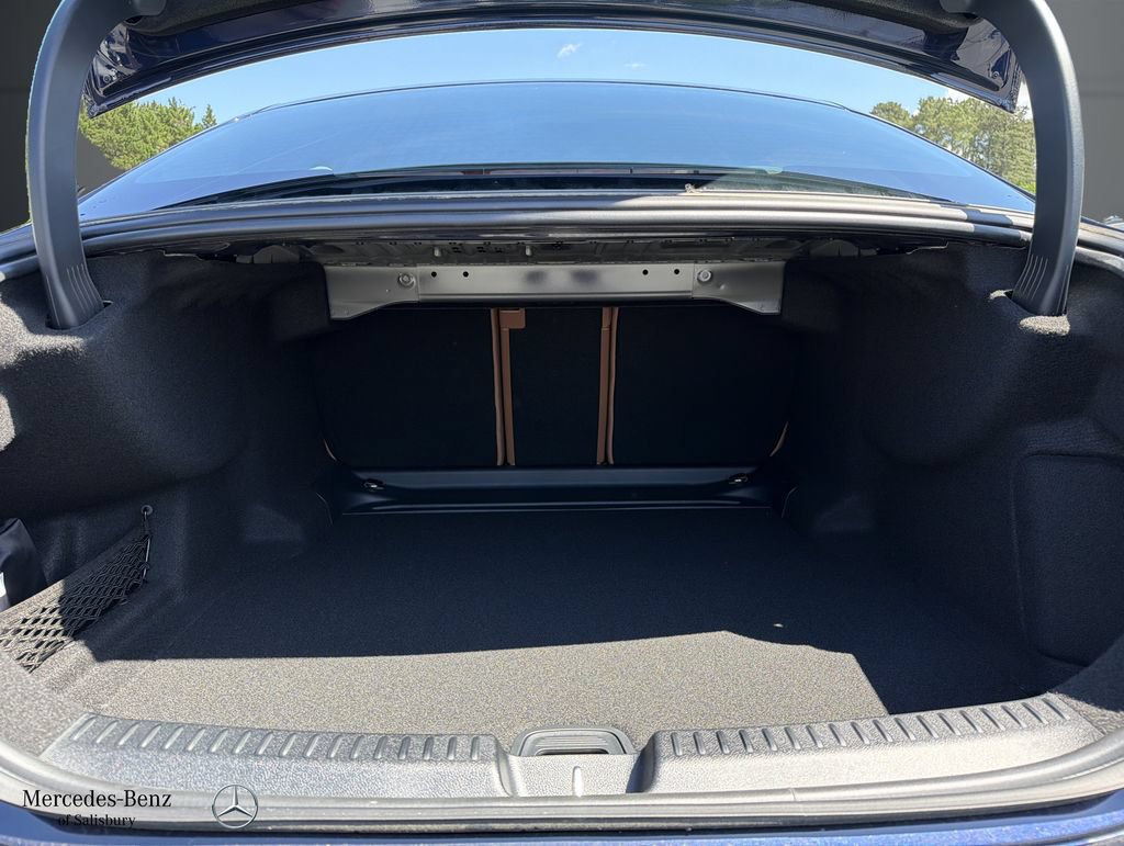 New 2026 Mercedes-Benz E 350 4MATIC Sedan image 17
