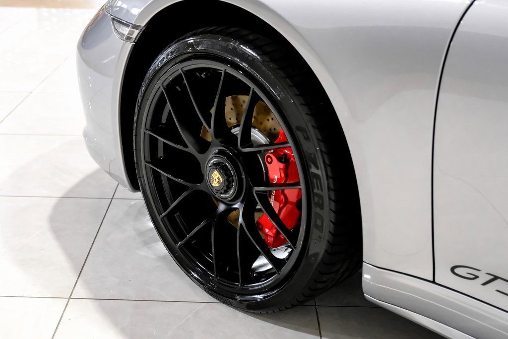 Used 2017 Porsche 911 Targa 4 GTS image 46