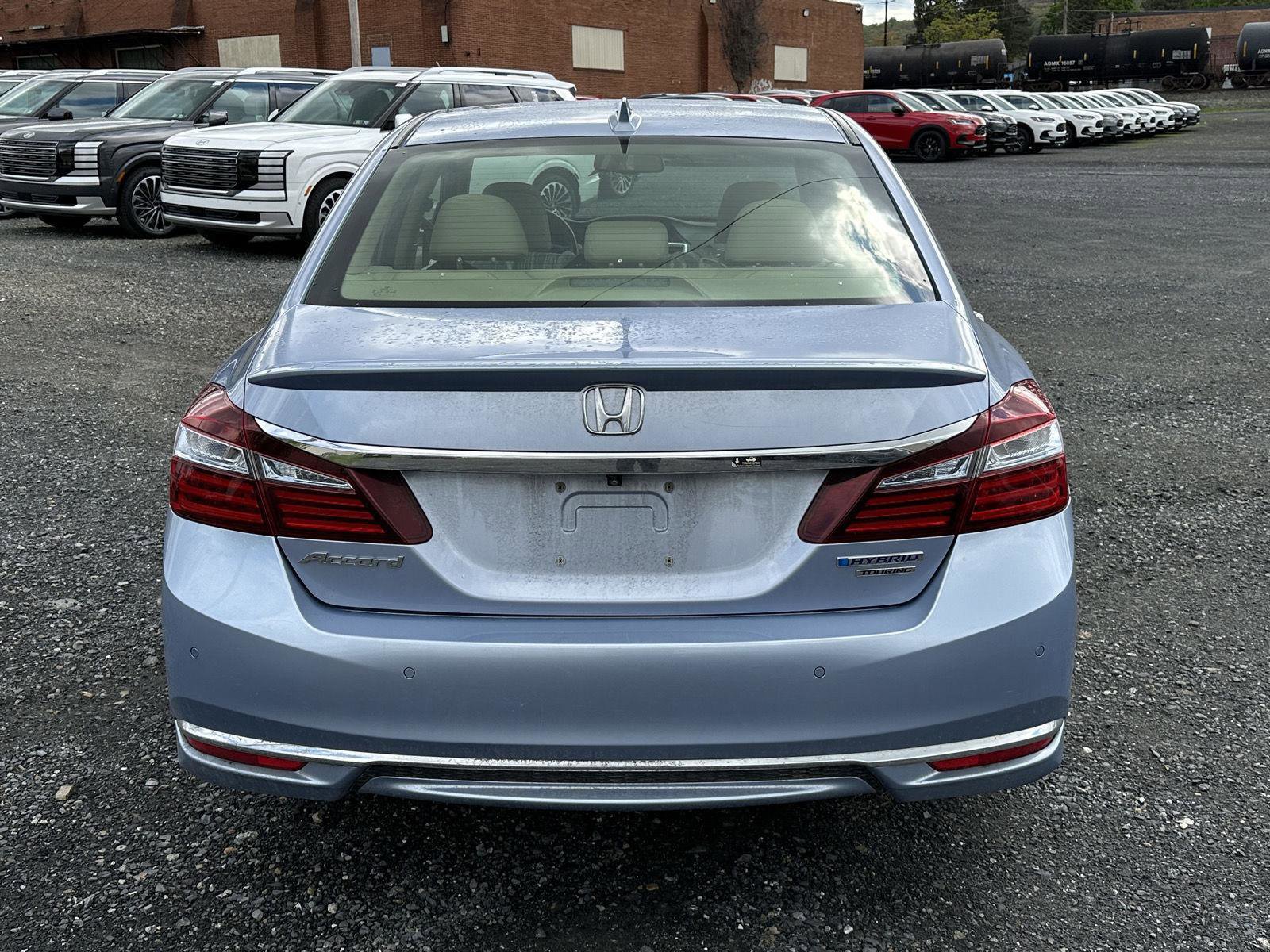Used 2017 Honda Accord Touring image 7