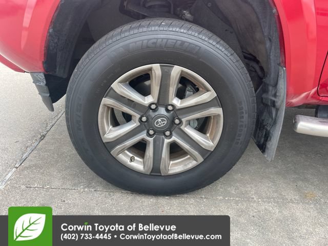 Used 2019 Toyota Tacoma Limited AWD/4WD image 40