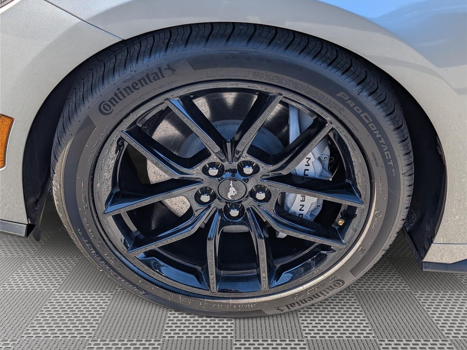 Used 2025 Ford Mustang GT Premium RWD image 11