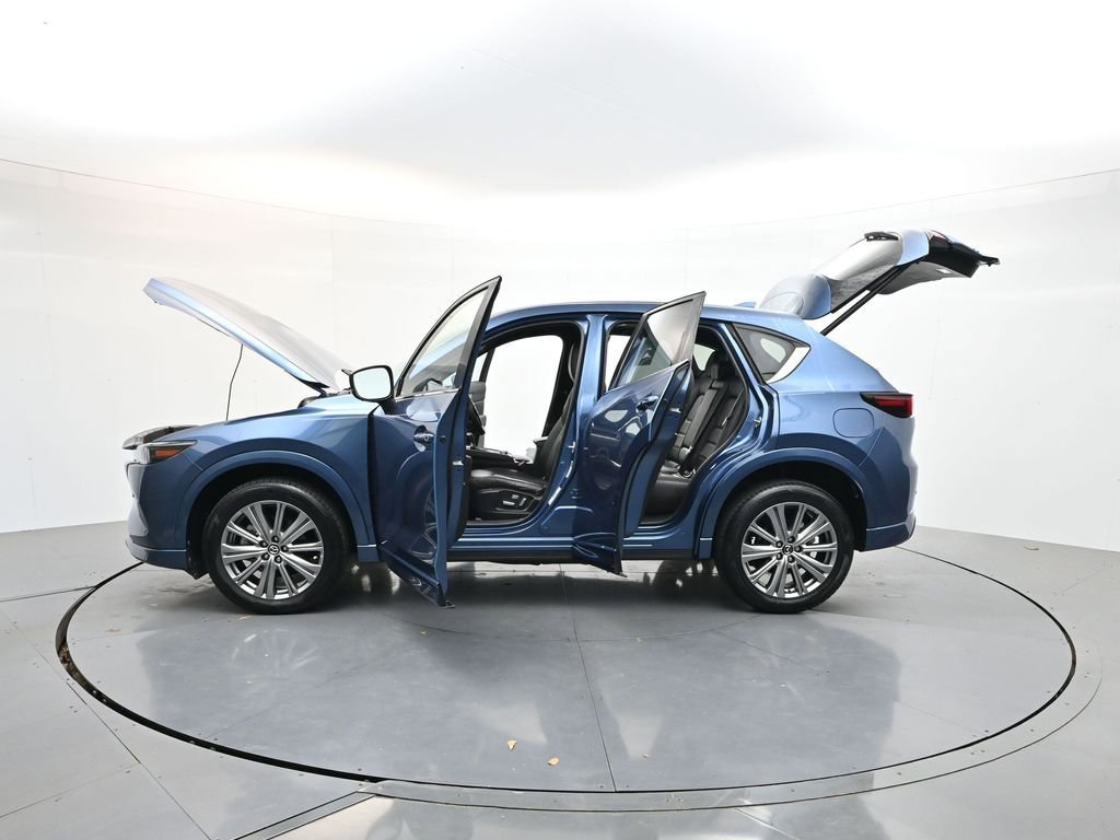 Used 2023 MAZDA CX-5 Signature image 42