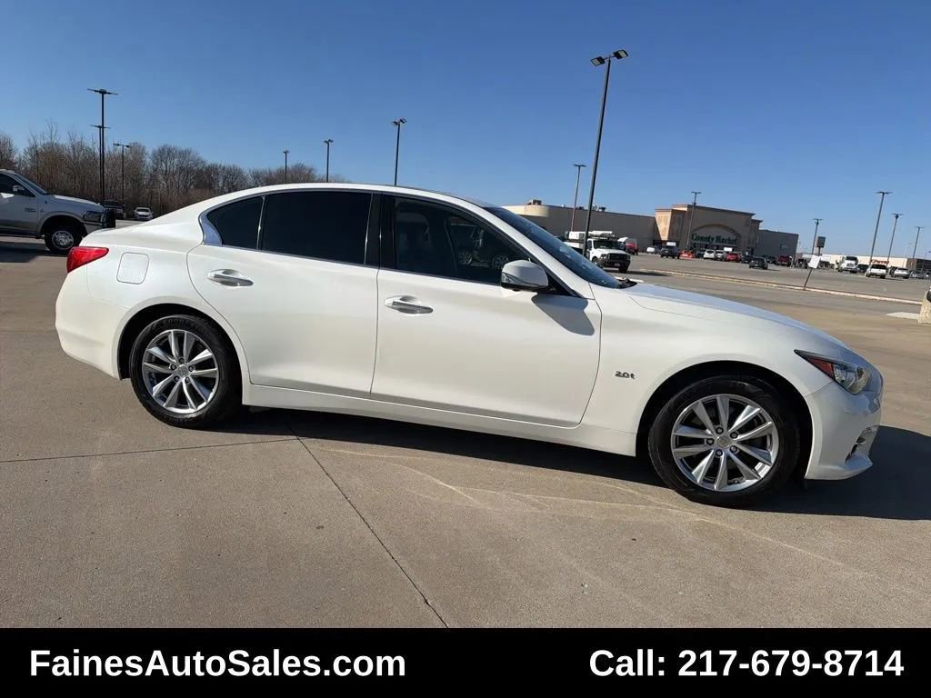 Used 2016 INFINITI Q50 Premium w/ Driver Assistance Package image 23