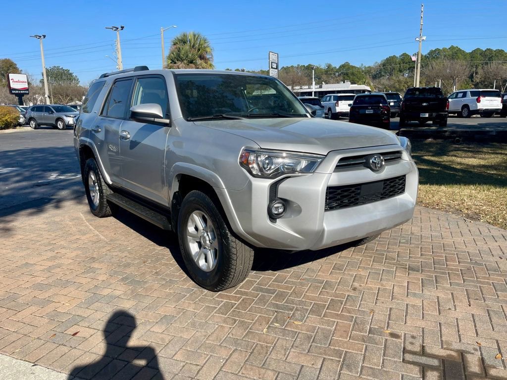 Used 2024 Toyota 4Runner SR5 image 8