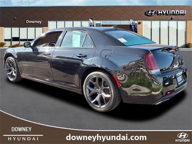 Used 2022 Chrysler 300 S image 6