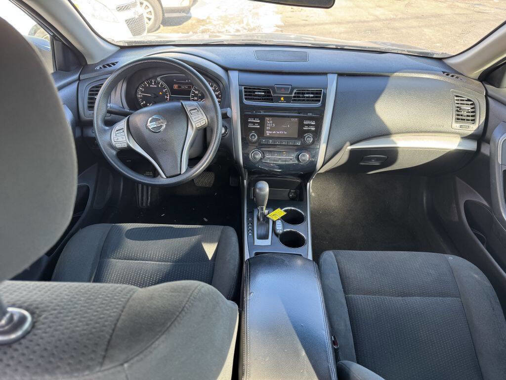 Used 2015 Nissan Altima 2.5 S w/ Power Driver Seat Package FWD image 6