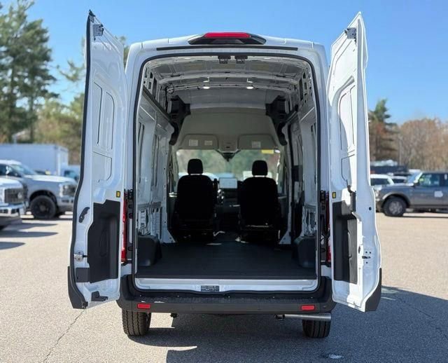 New 2026 Ford Transit 250 148 High Roof AWD image 7