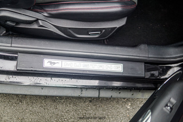 Used 2017 Ford Mustang GT Premium image 37