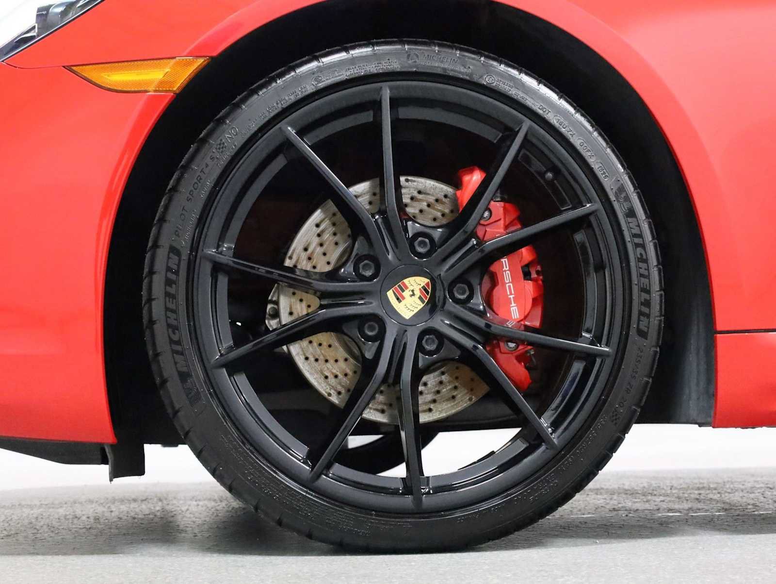 Certified 2018 Porsche 718 Cayman S RWD image 36