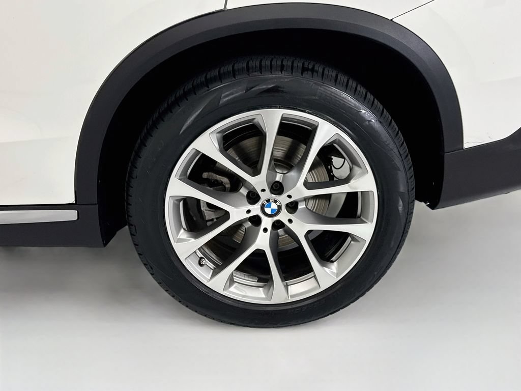 Certified 2024 BMW X5 sDrive40i w/ Premium Package RWD image 30