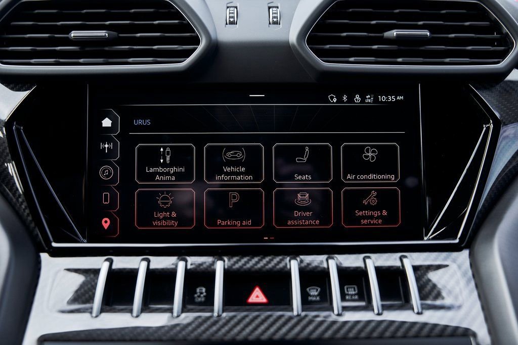 Used 2024 Lamborghini Urus Performante image 85