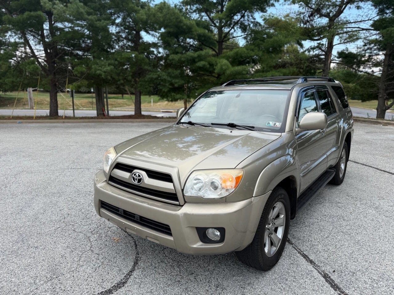 Used 2007 Toyota 4Runner Limited image 3