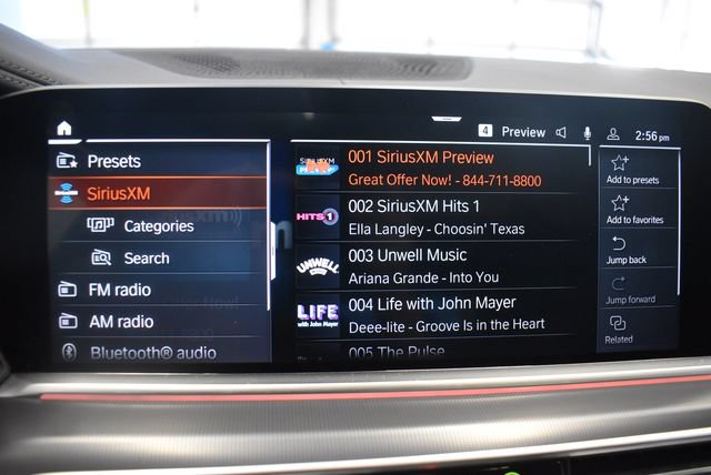 Used 2023 BMW X5 xDrive40i w/ Premium Package AWD/4WD image 27