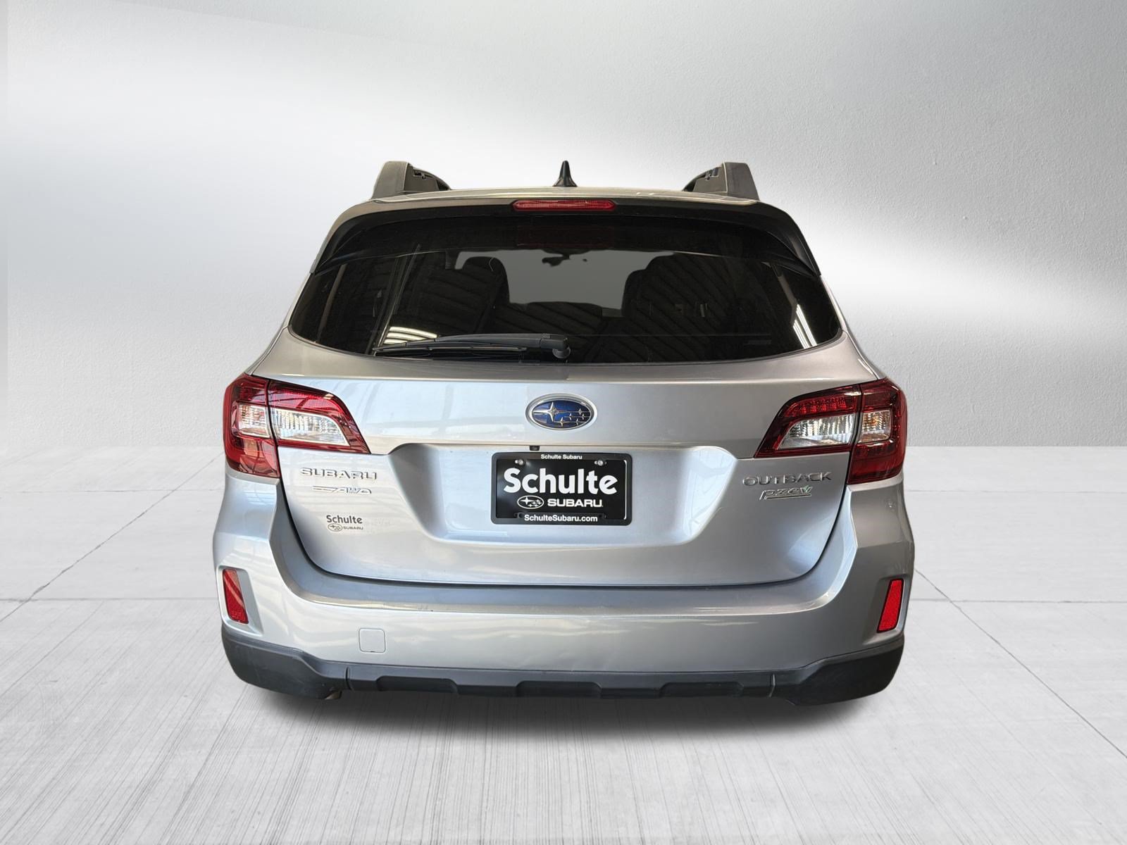 Used 2016 Subaru Outback 2.5i Limited AWD/4WD image 6