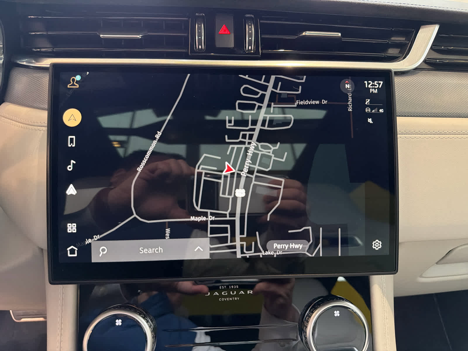 Used 2025 Jaguar F-PACE SVR 575 Edition AWD/4WD image 18