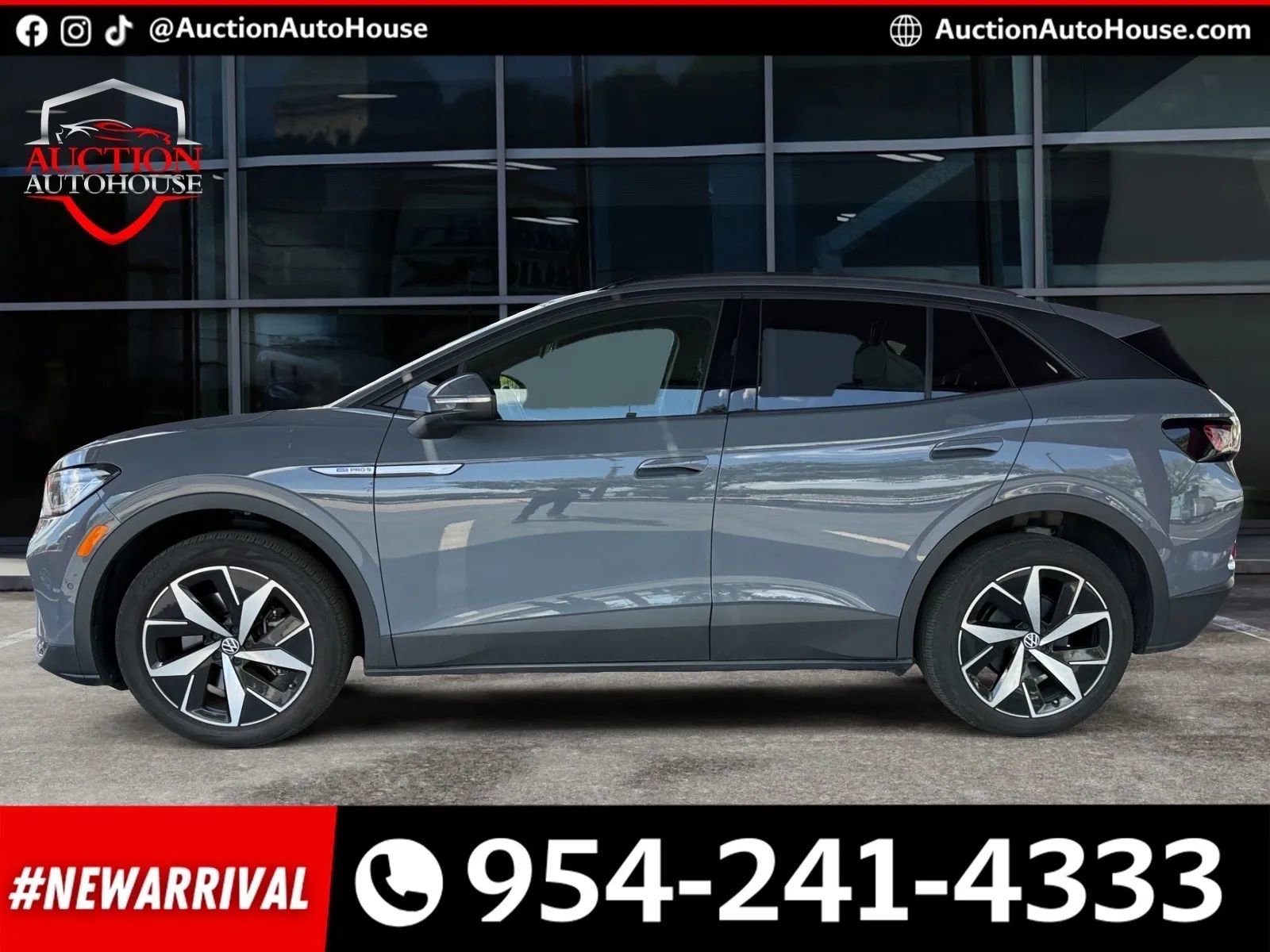 Used 2023 Volkswagen ID.4 Pro S image 3