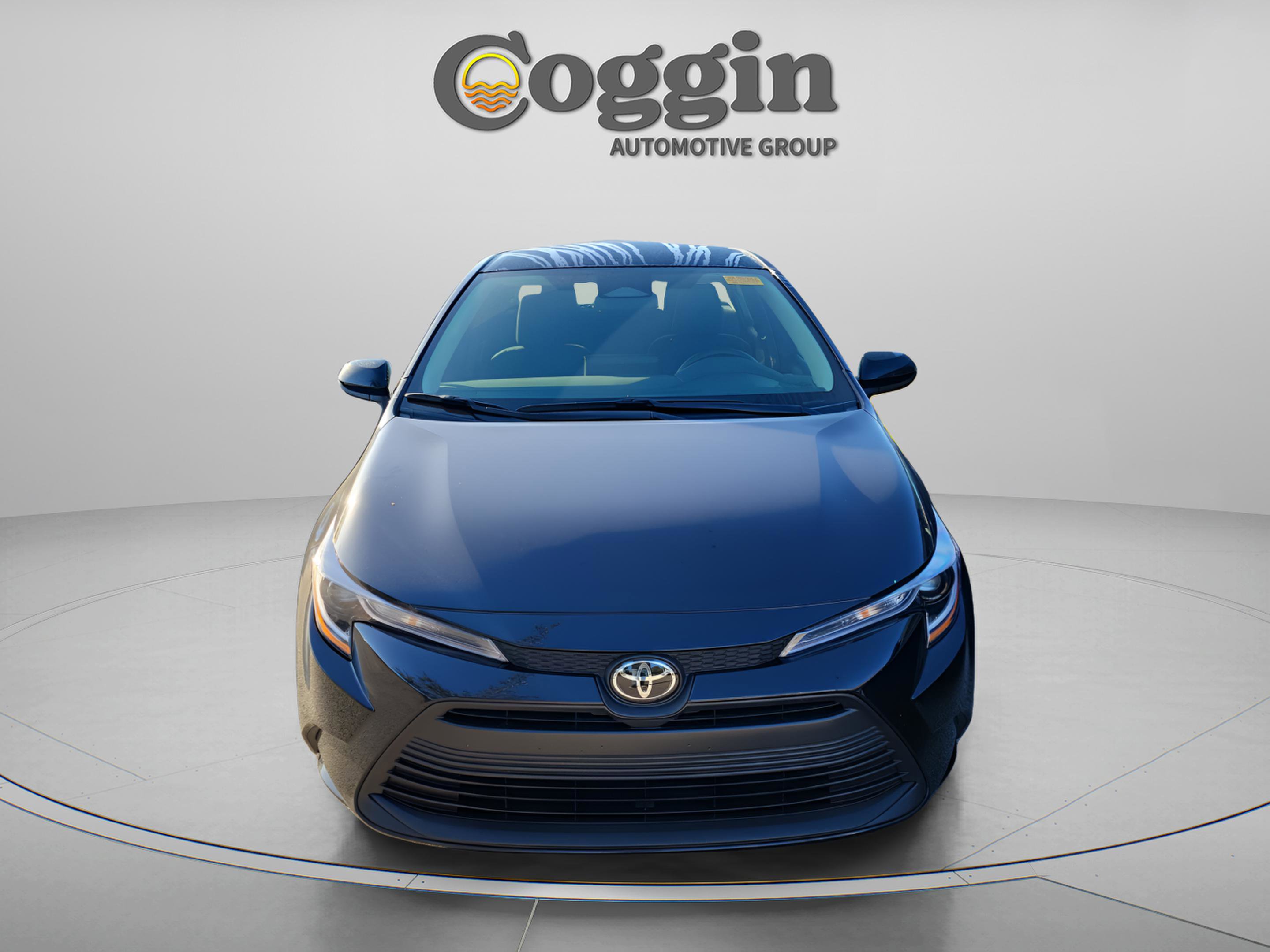 Certified 2025 Toyota Corolla LE image 4