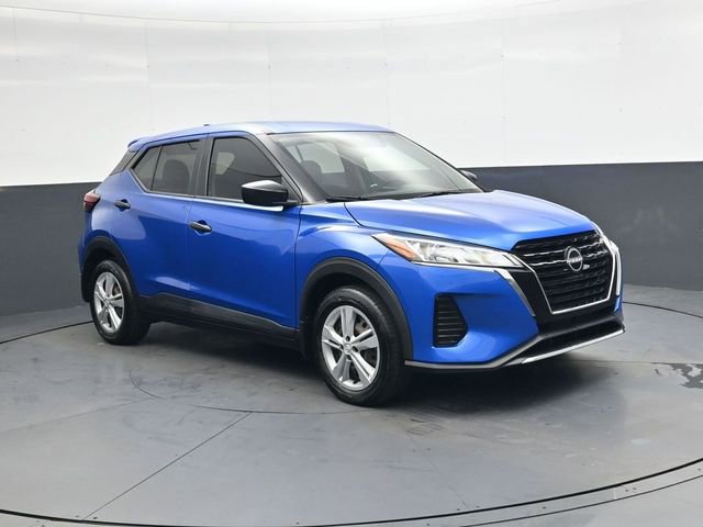 Used 2022 Nissan Kicks S video 2