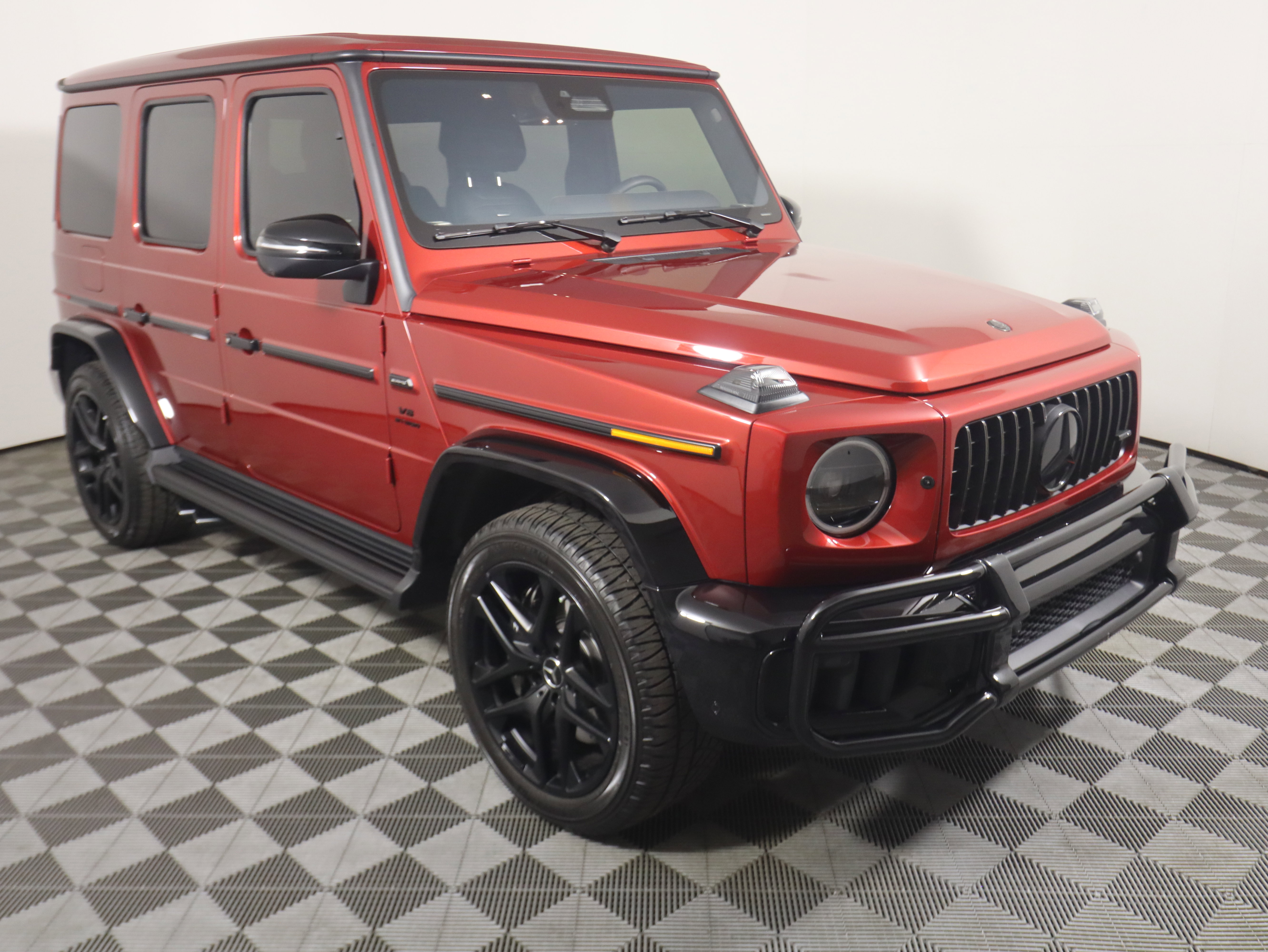 Used 2025 Mercedes-Benz G 63 AMG 4MATIC image 7