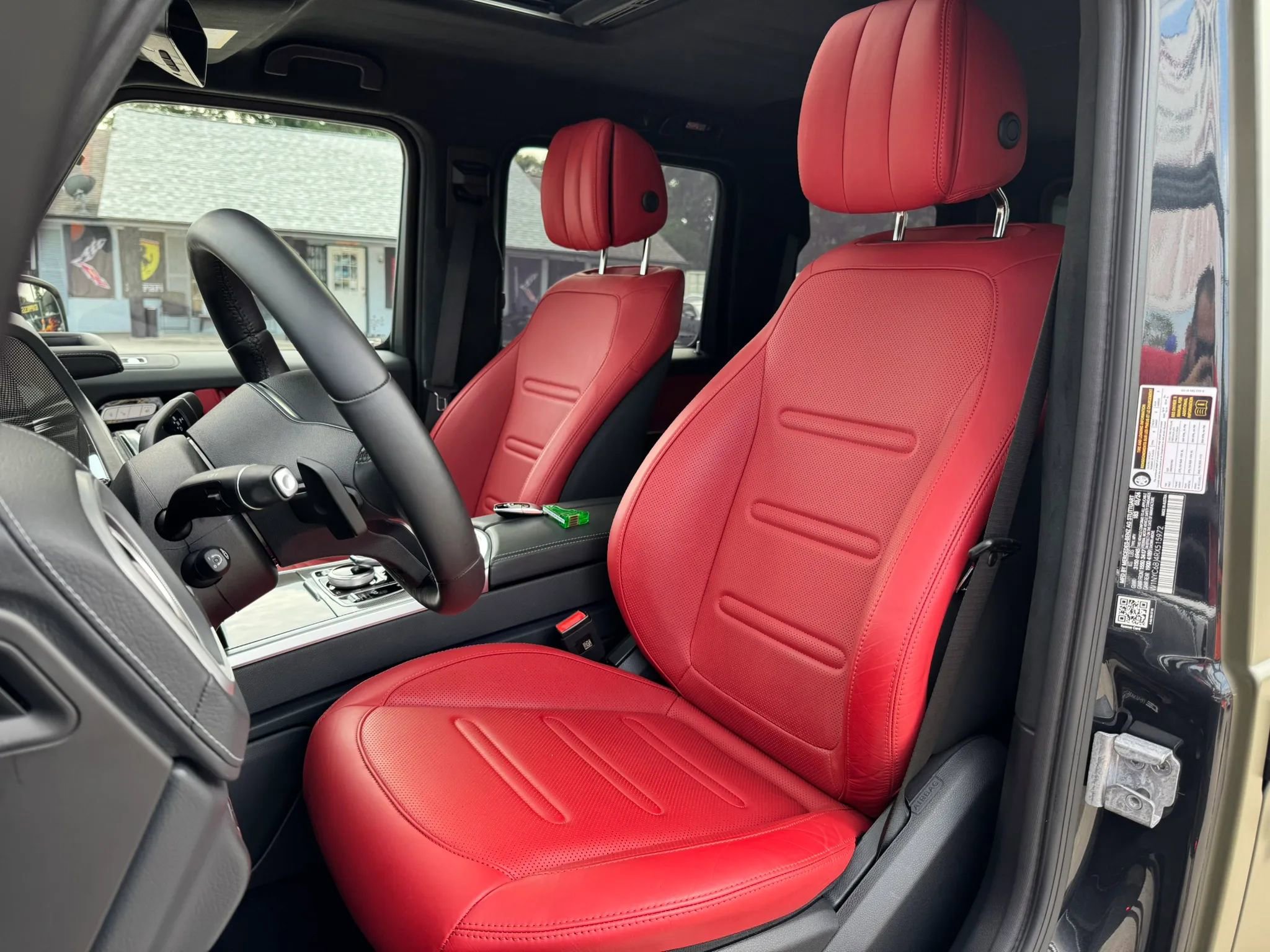Used 2024 Mercedes-Benz G 550 image 26