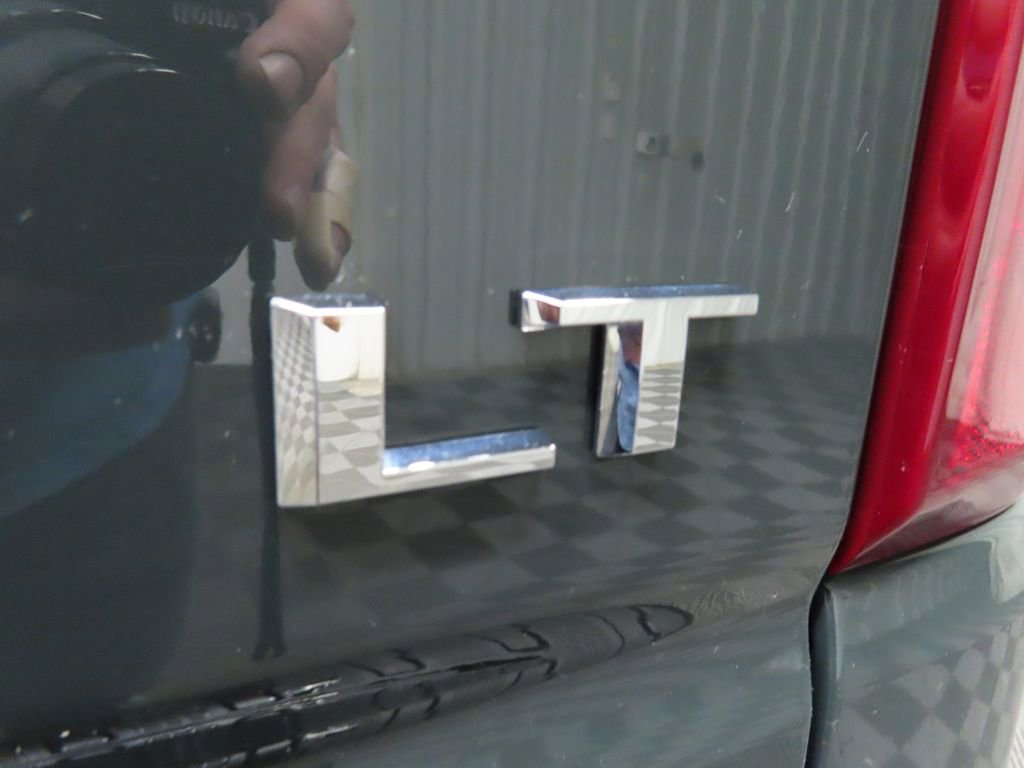 Used 2025 Chevrolet Silverado 1500 LT image 44