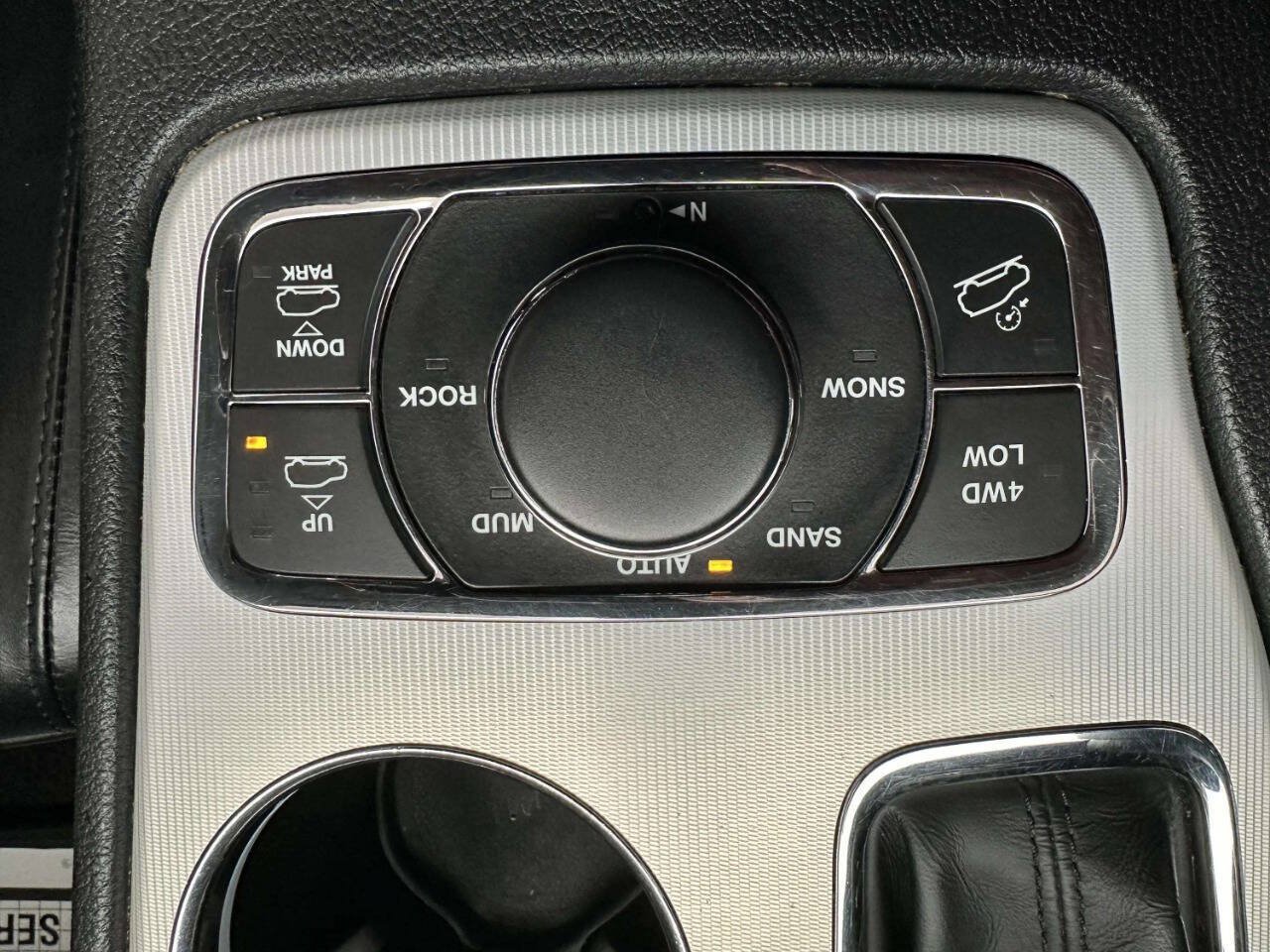 Used 2018 Jeep Grand Cherokee Summit w/ Platinum Series Group AWD/4WD image 38