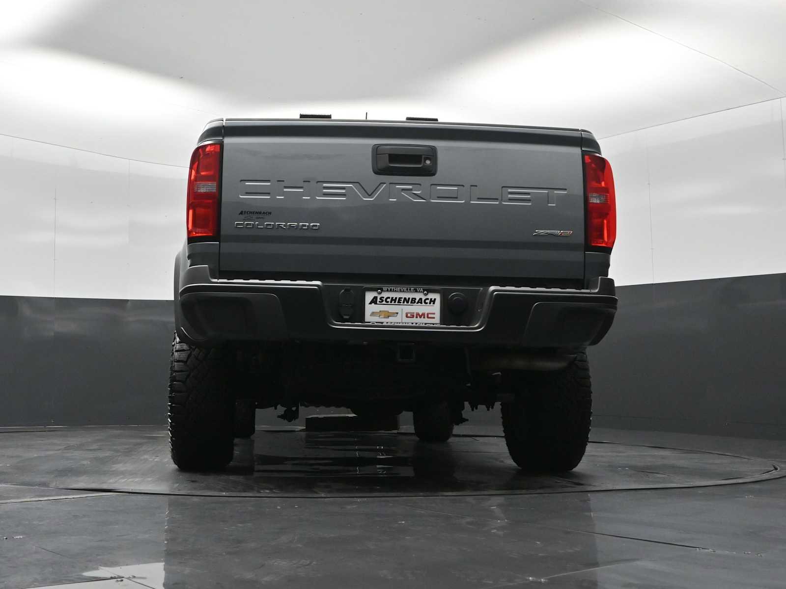 Used 2021 Chevrolet Colorado ZR2 w/ ZR2 Dusk Special Edition image 24