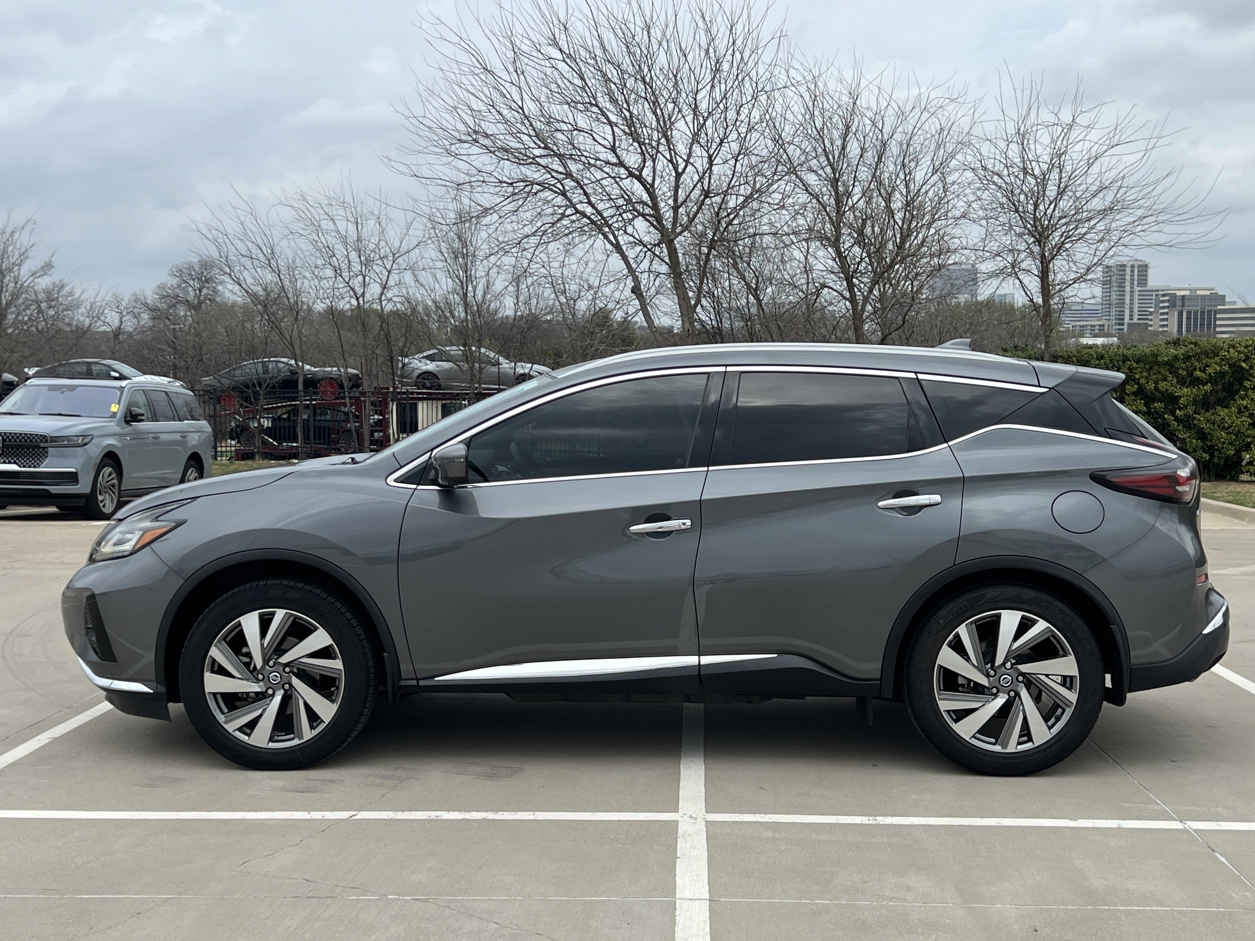 Used 2020 Nissan Murano SL w/ Moonroof Package image 4