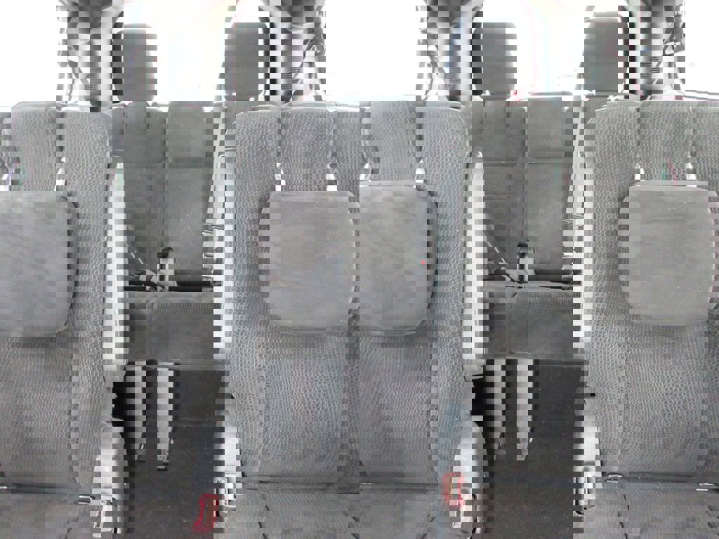 Used 2017 Dodge Grand Caravan SE image 19