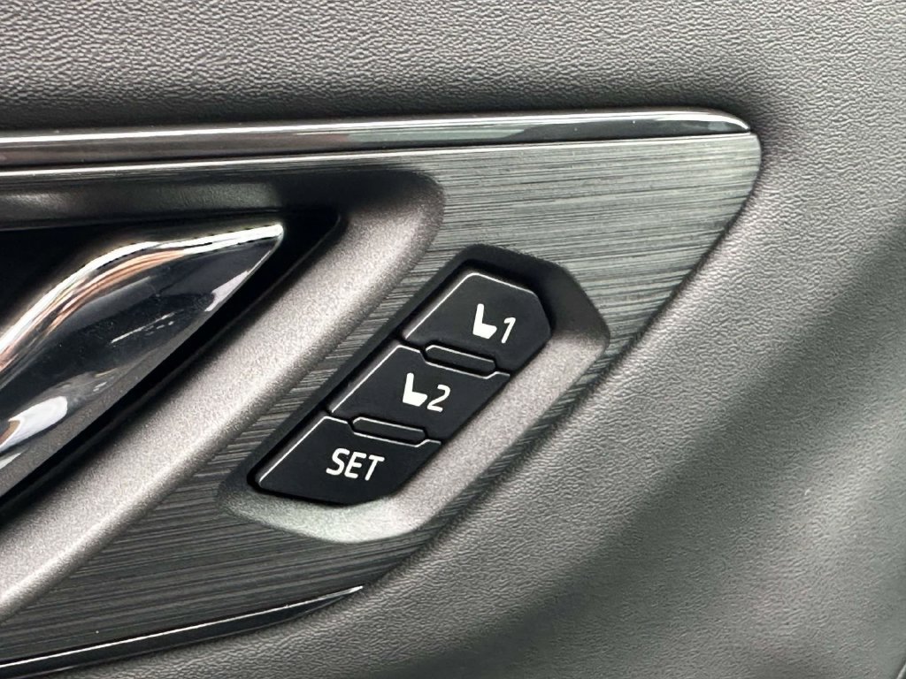 New 2026 Subaru Outback Touring XT AWD/4WD image 31