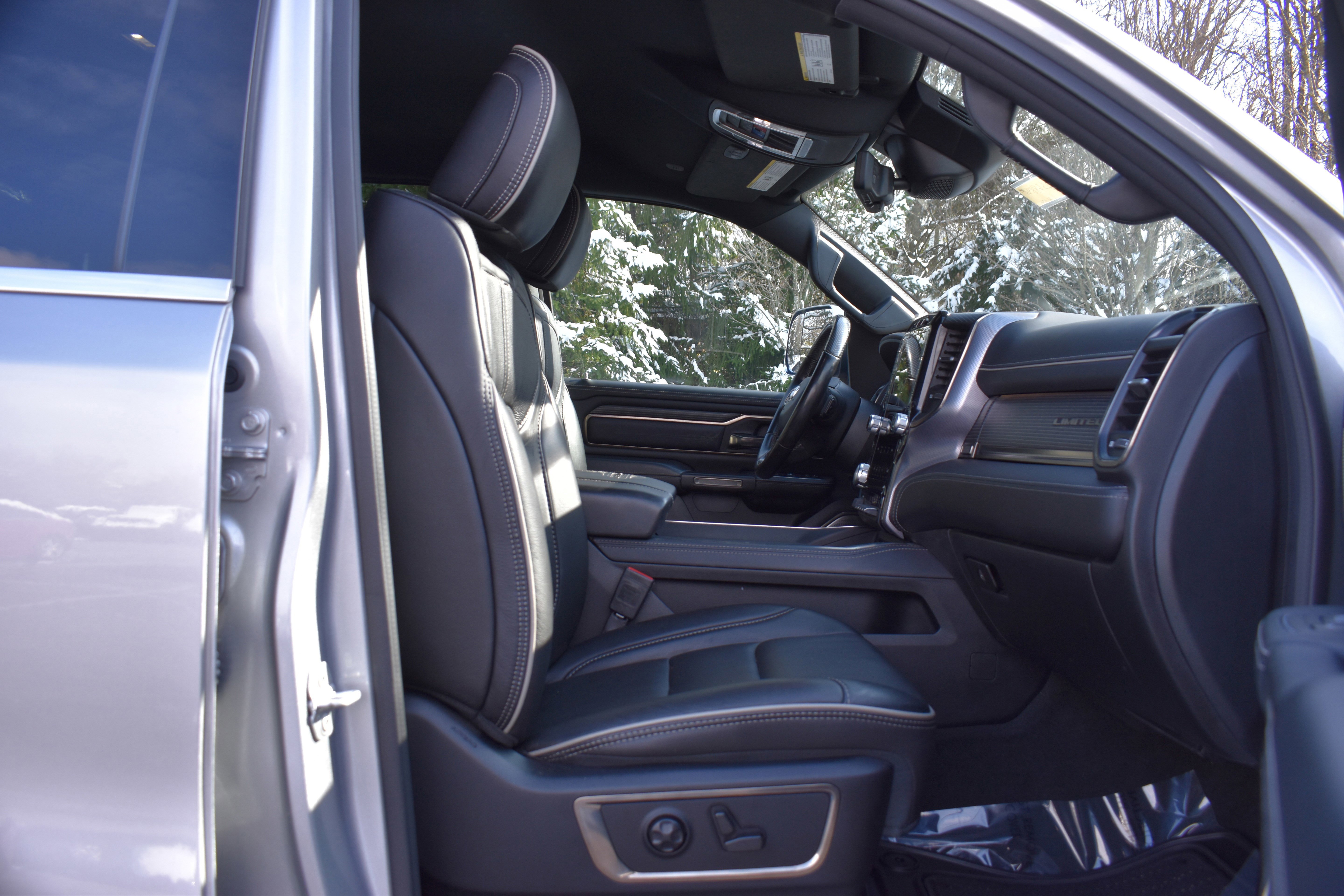 Used 2021 RAM 1500 Limited image 28