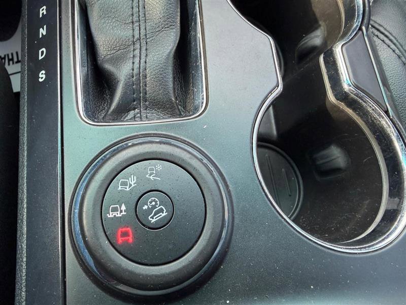 Used 2017 Ford Explorer Limited w/ Equipment Group 303A image 35