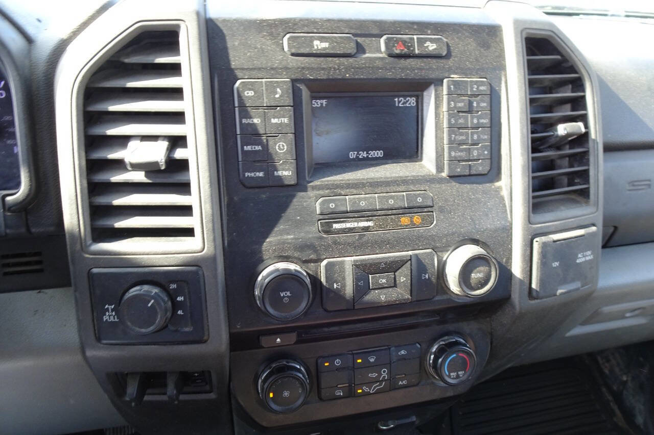 Used 2018 Ford F250 XL w/ Power Equipment Group image 22