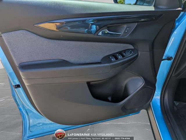 Used 2025 Chevrolet TrailBlazer LS FWD image 14